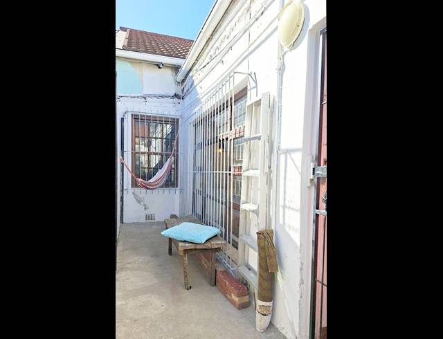 2 bed property to rent in OBSERVATORY